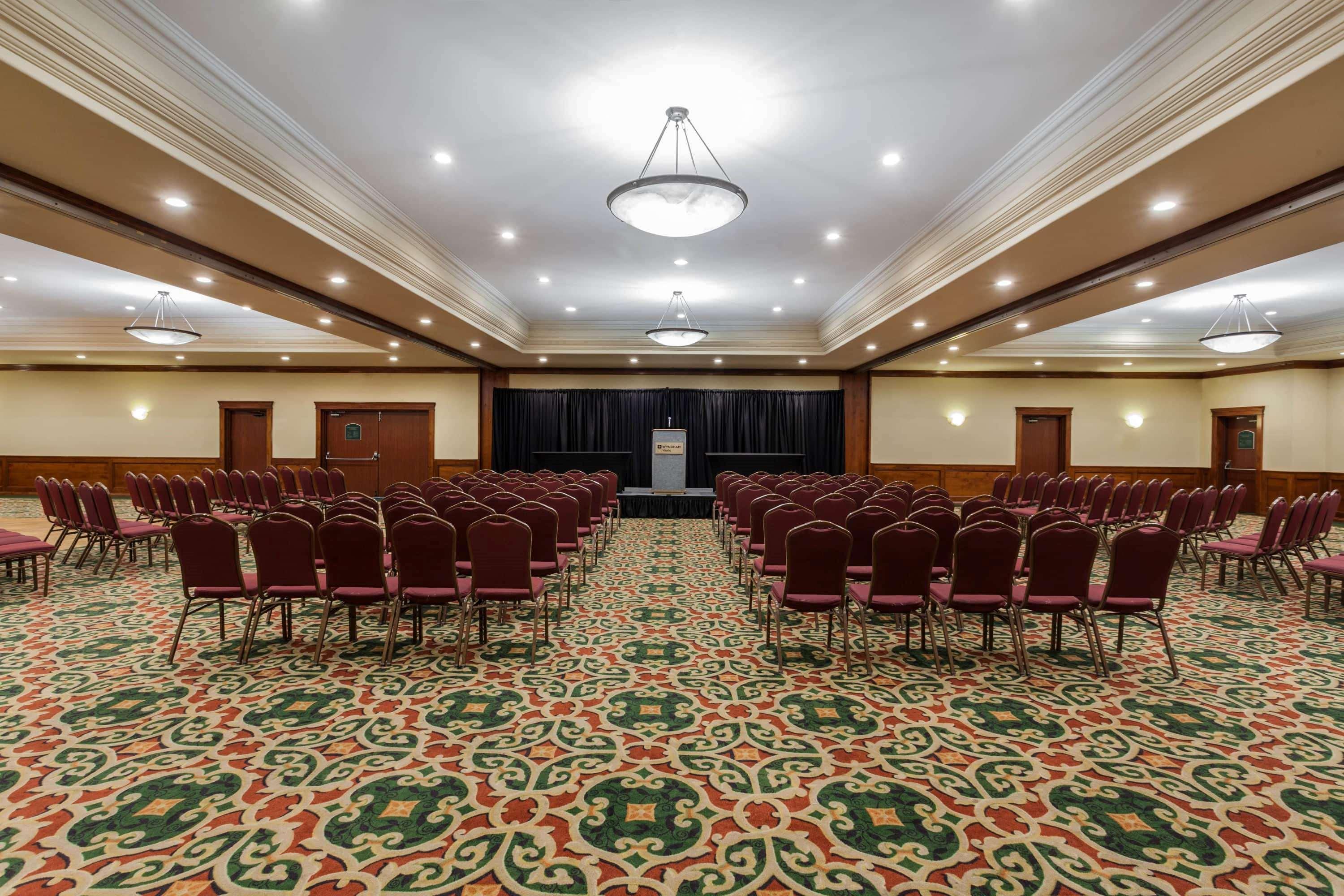 Wyndham Visalia Hotel Kültér fotó