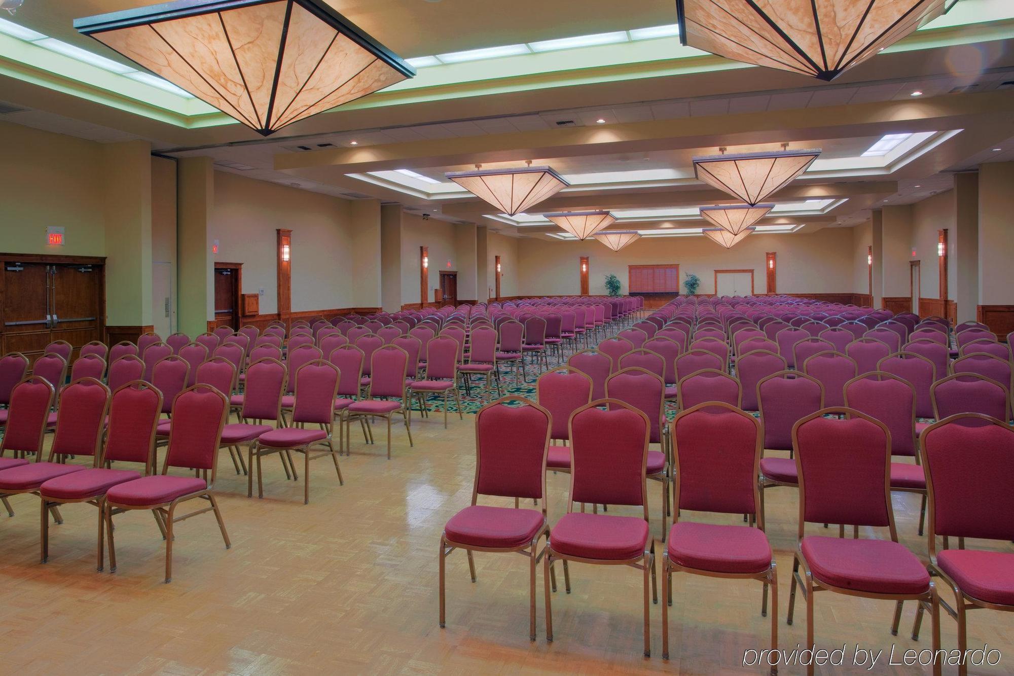 Wyndham Visalia Hotel Üzleti fotó