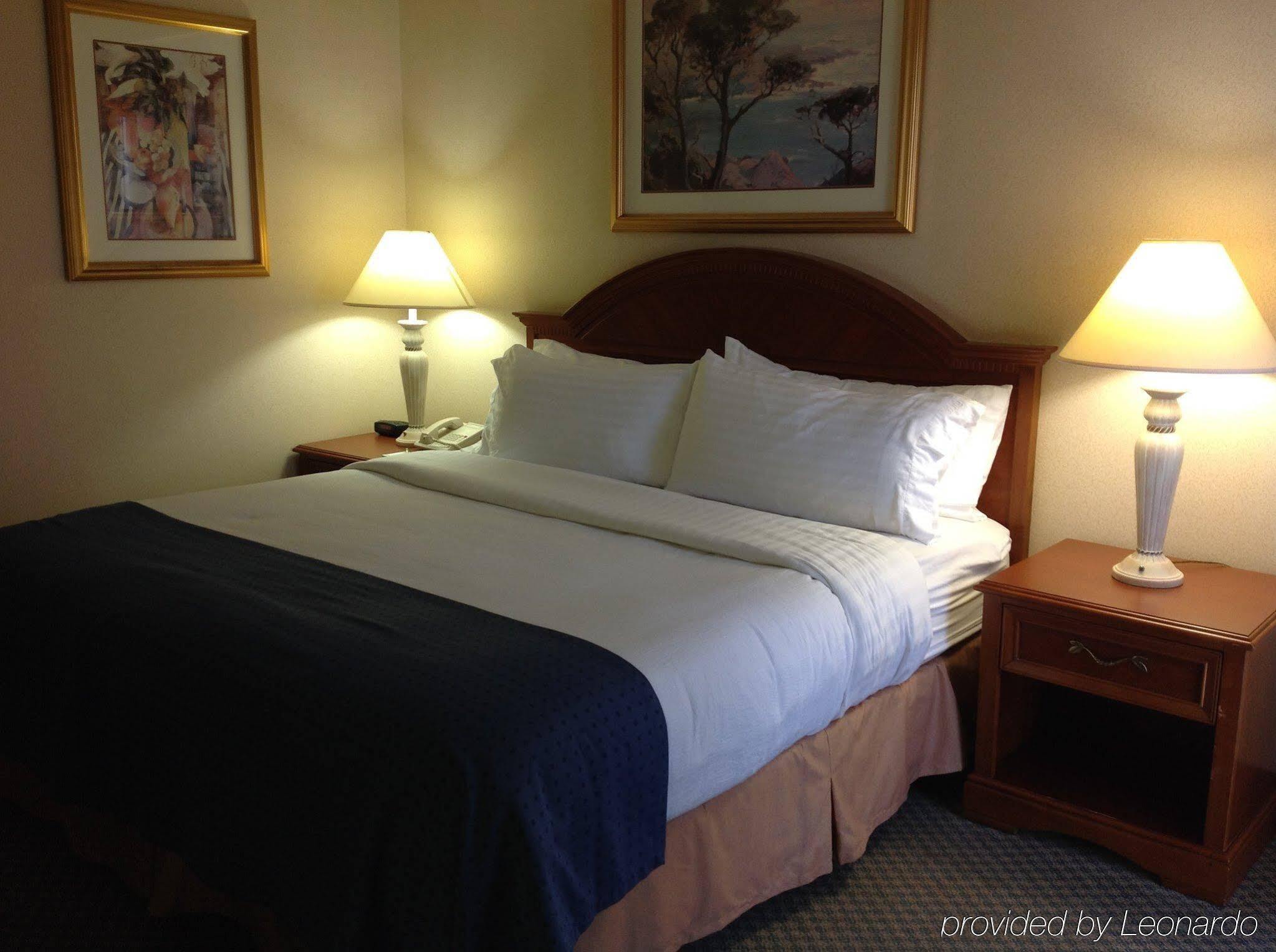 Wyndham Visalia Hotel Kültér fotó